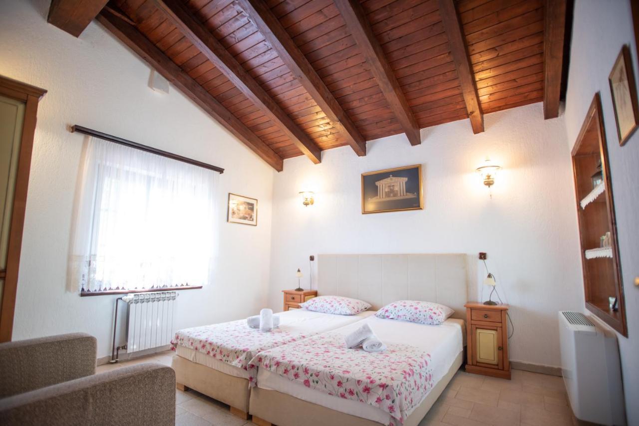 Villa Amalia Siroki Brijeg Экстерьер фото